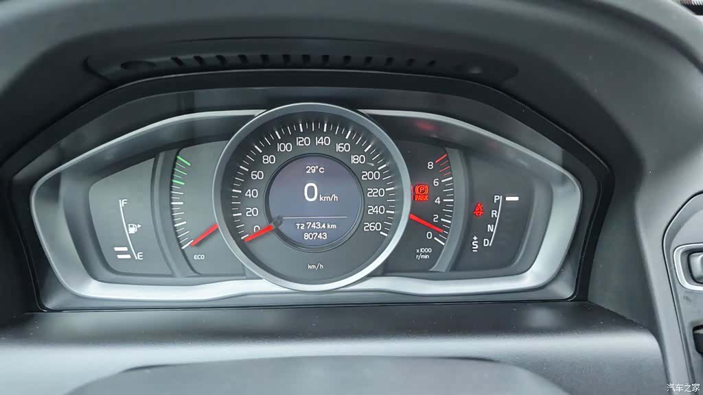 Volvo XC60, 2017 9