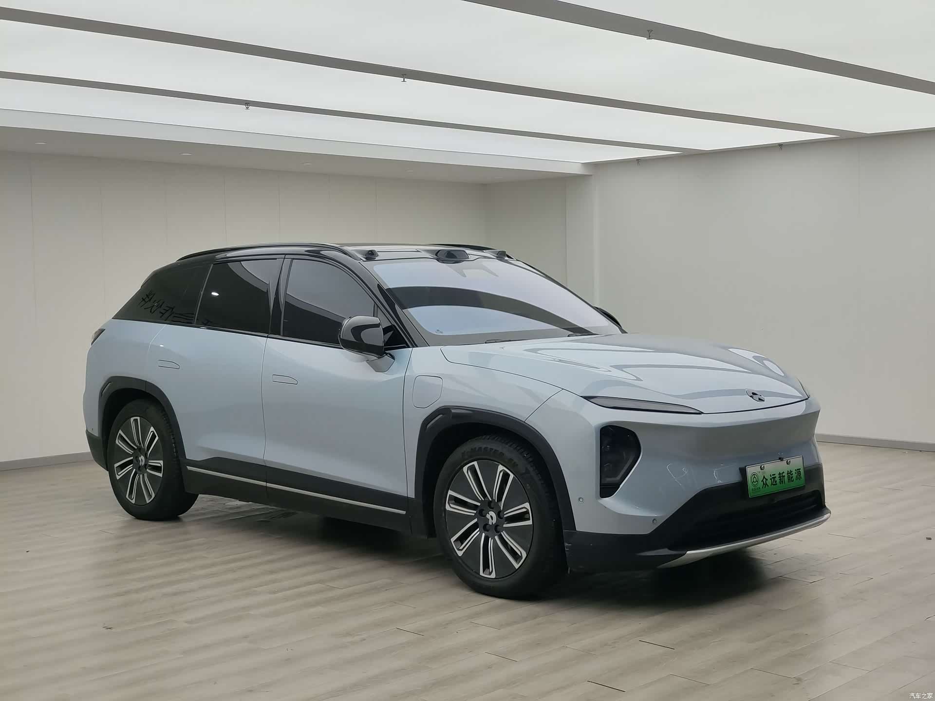 NIO ES7, 2022 4
