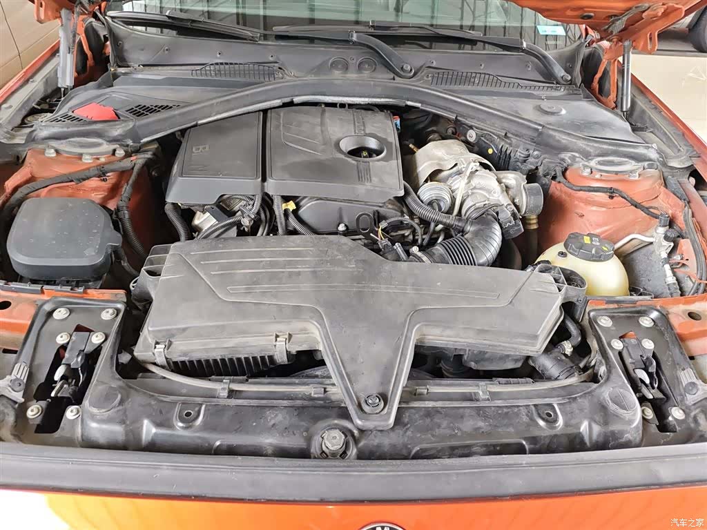 BMW 1 Series, 2015 16