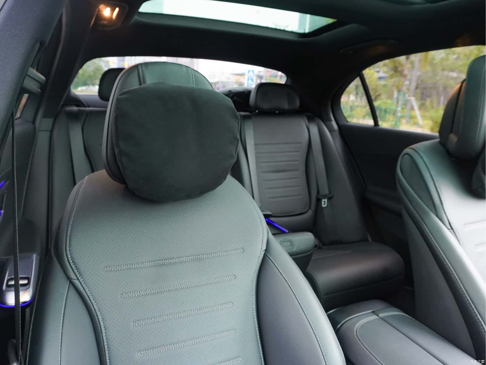 Mercedes-Benz C-Class, 2023 22
