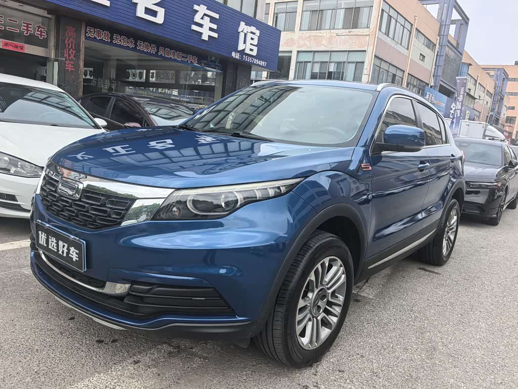 Qoros 5
