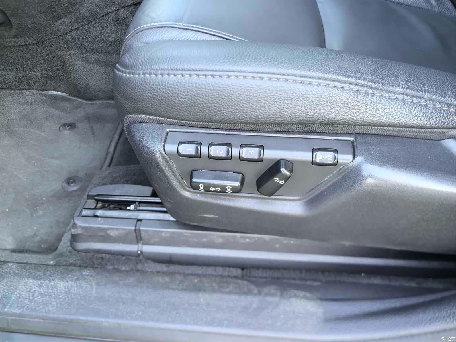 Volvo XC90, 2014 6