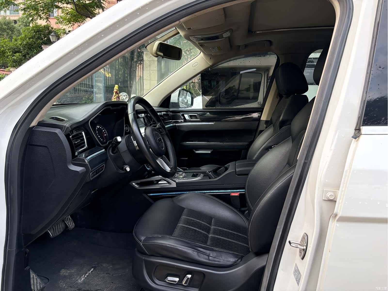 Zotye T800, 2018 8
