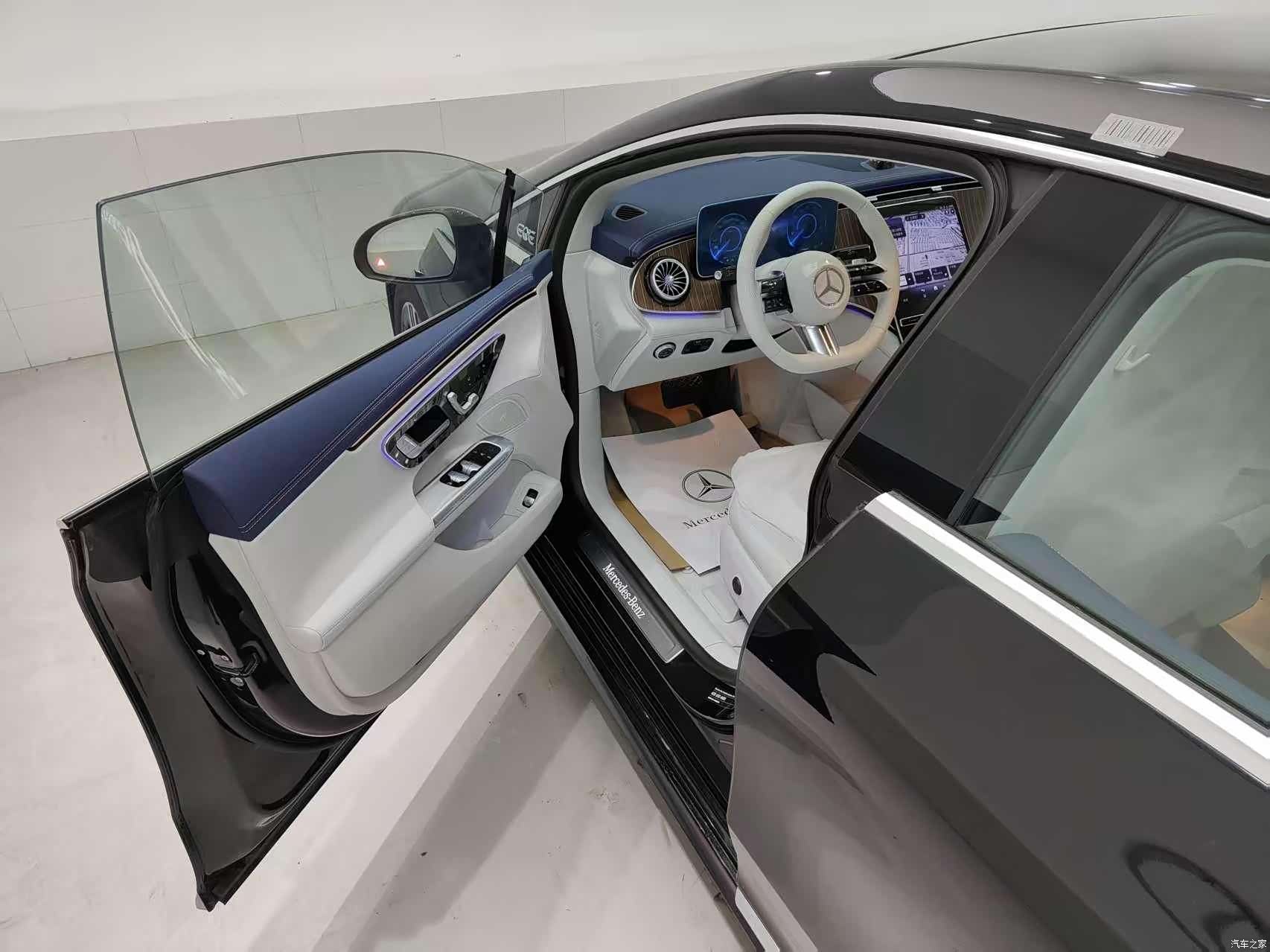 Mercedes-Benz EQE, 2025 8
