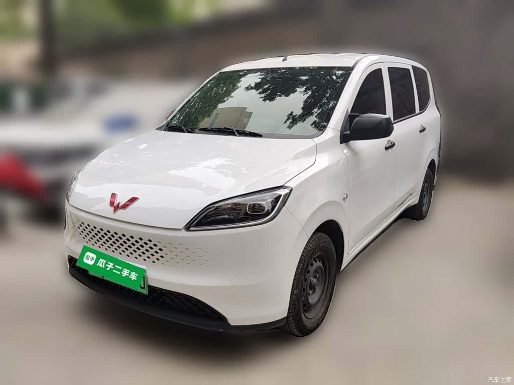 Wuling Hongguang, 2025 1