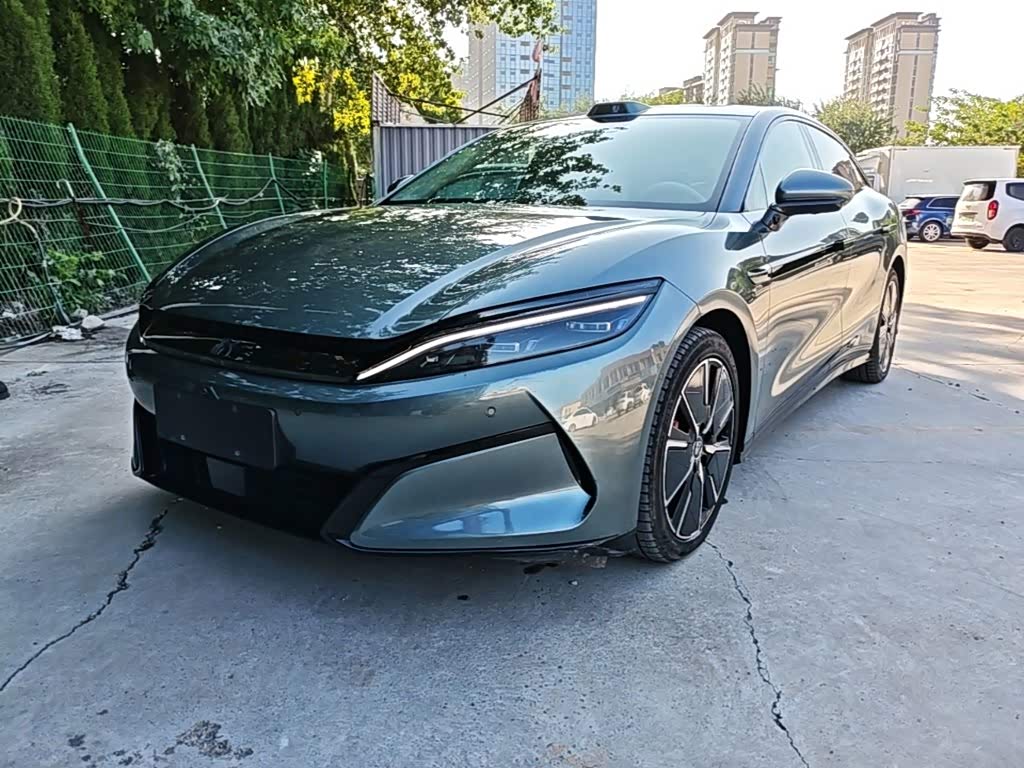BYD Han L