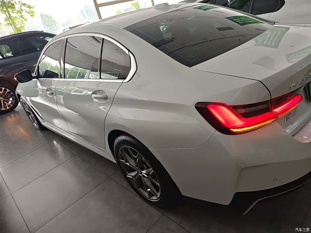 BMW i3, 2024 все фото