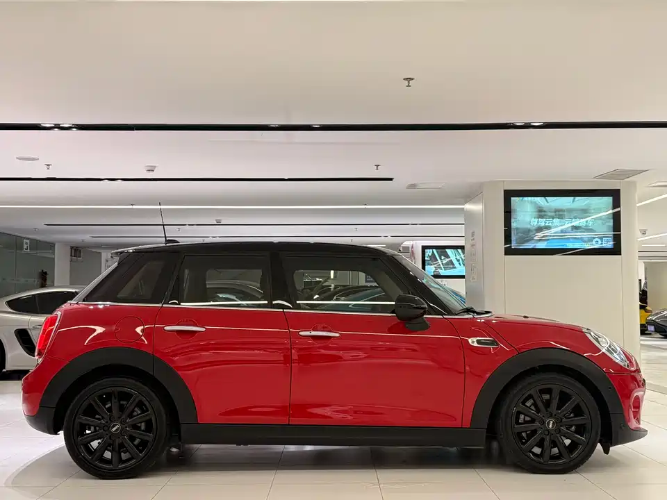 MINI MINI