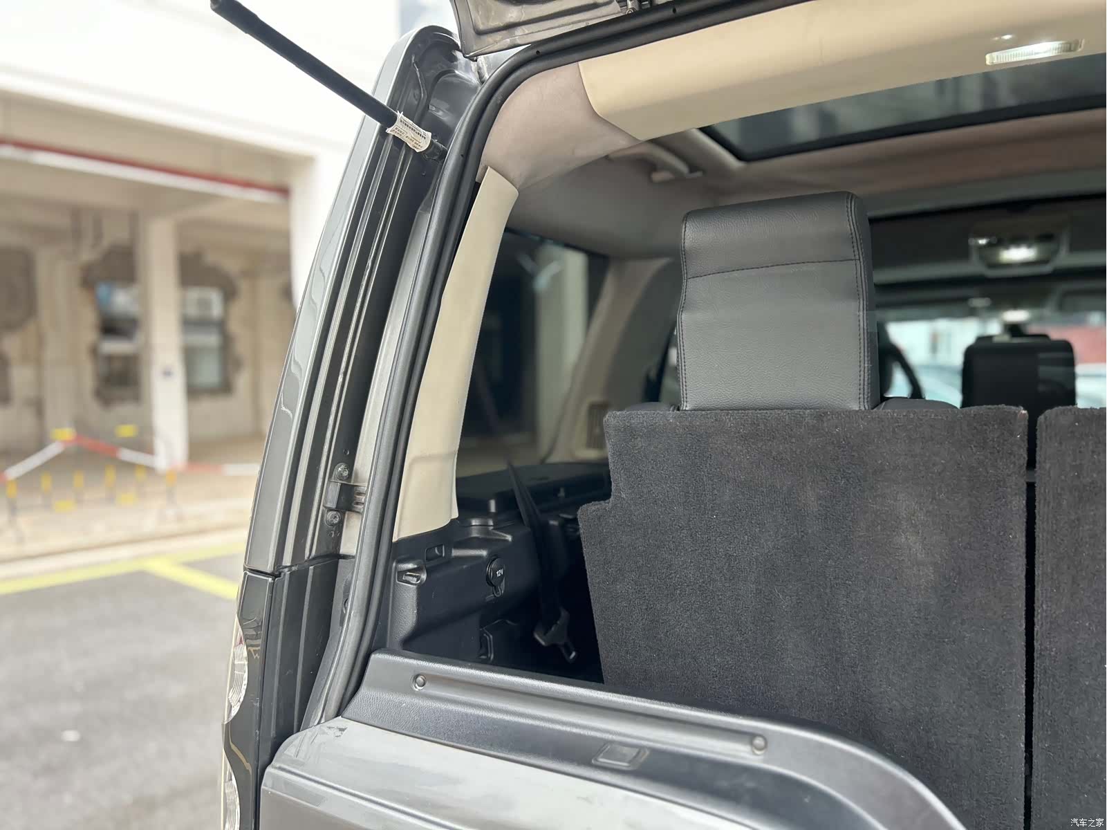 Land Rover Discovery, 2009 42