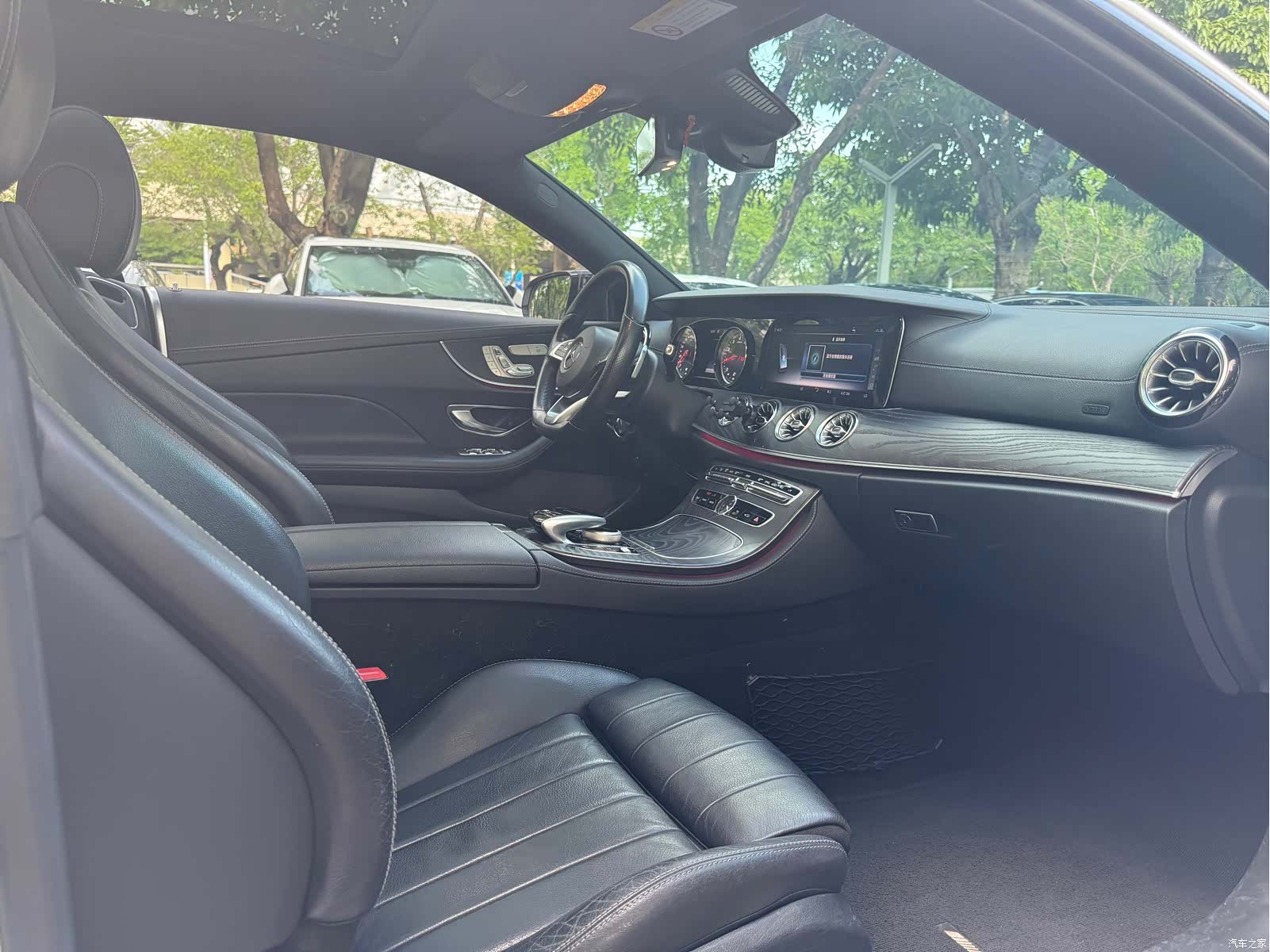 Mercedes-Benz E-Class, 2018 15