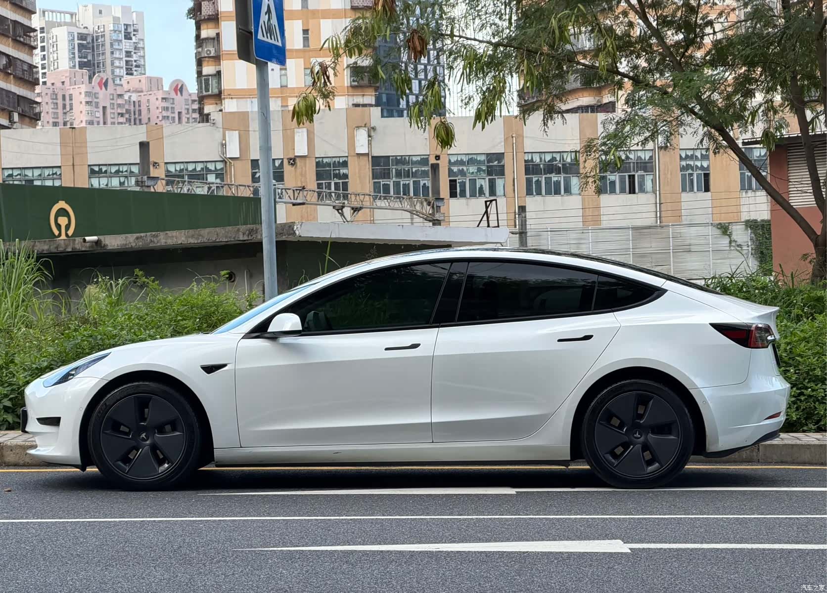 Tesla Model 3, 2021 2