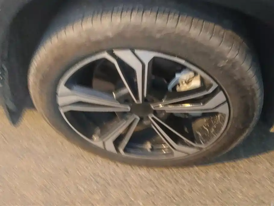 Geely Galaxy Galaxy L7