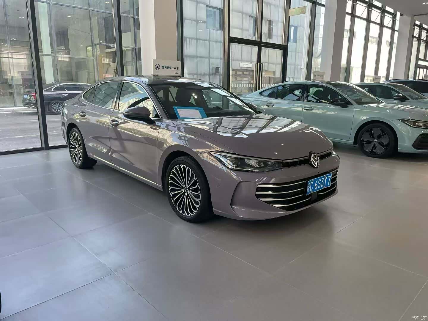 Volkswagen Passat, 2024 3