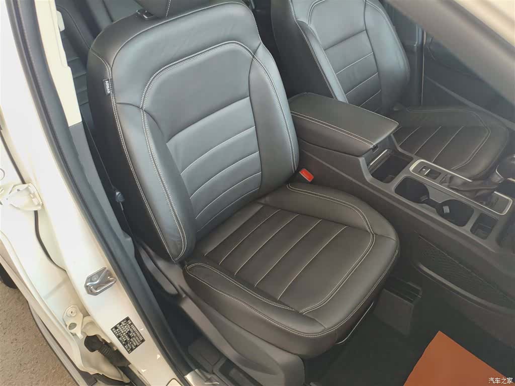 Ford Kuga, 2017 25