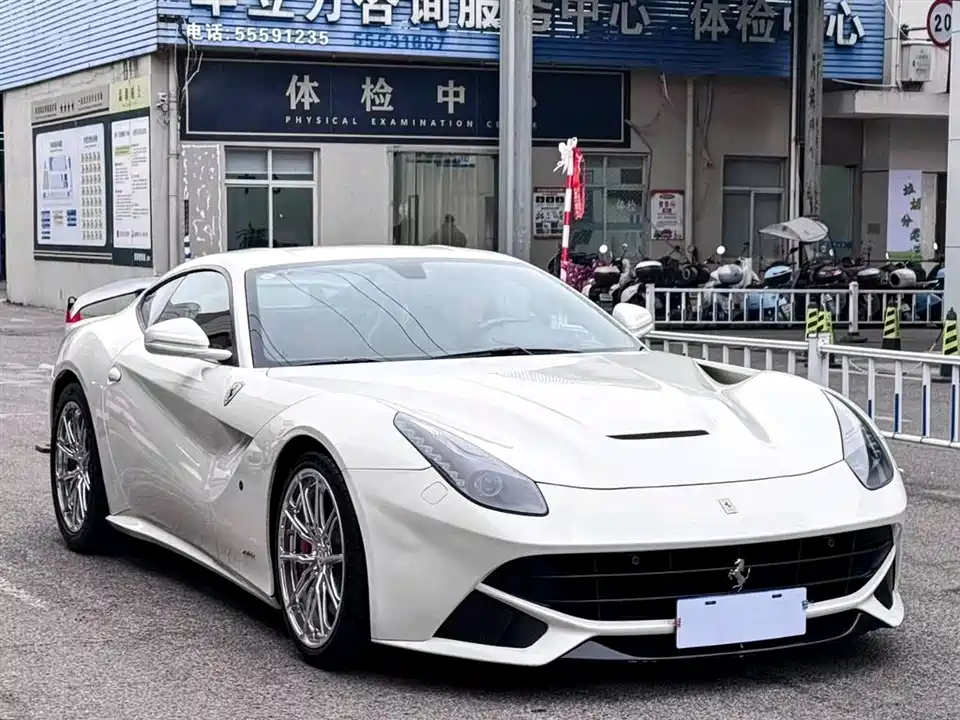 Ferrari F12berlinetta