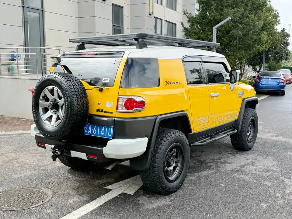 Toyota FJ Cool Luze