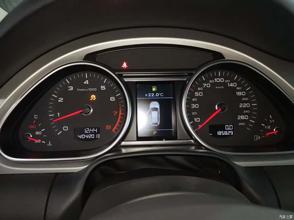 Audi Q7, 2015 9
