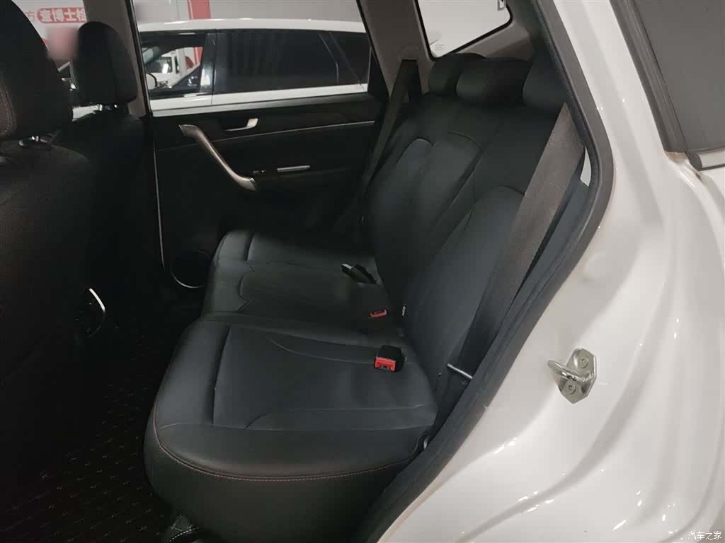 Haval M6, 2019 13