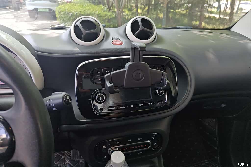 Smart Fortwo, 2018 13