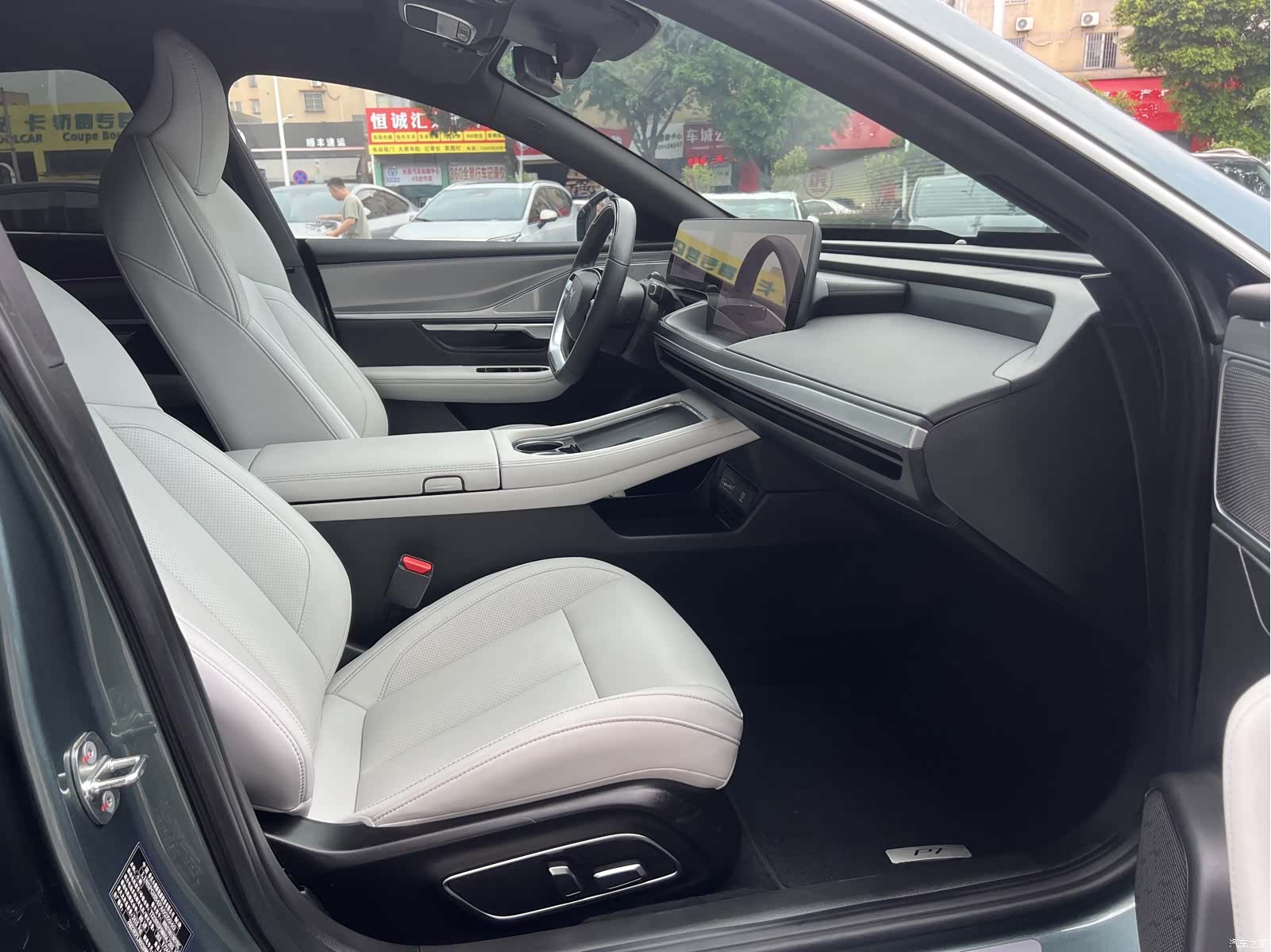 Xpeng P7, 2023 21