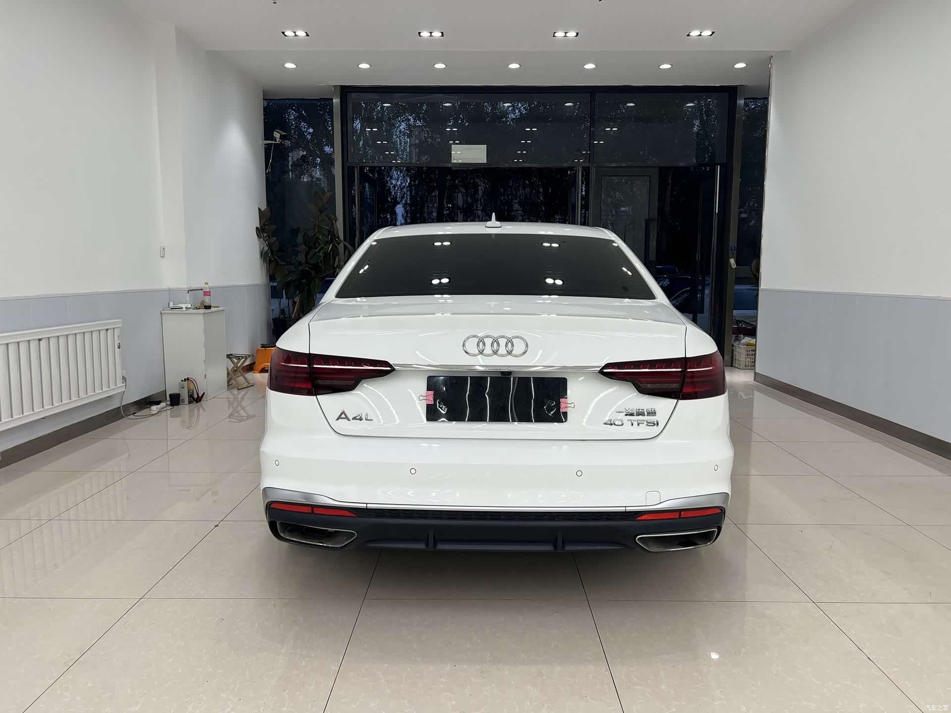 Audi A4L, 2024 27