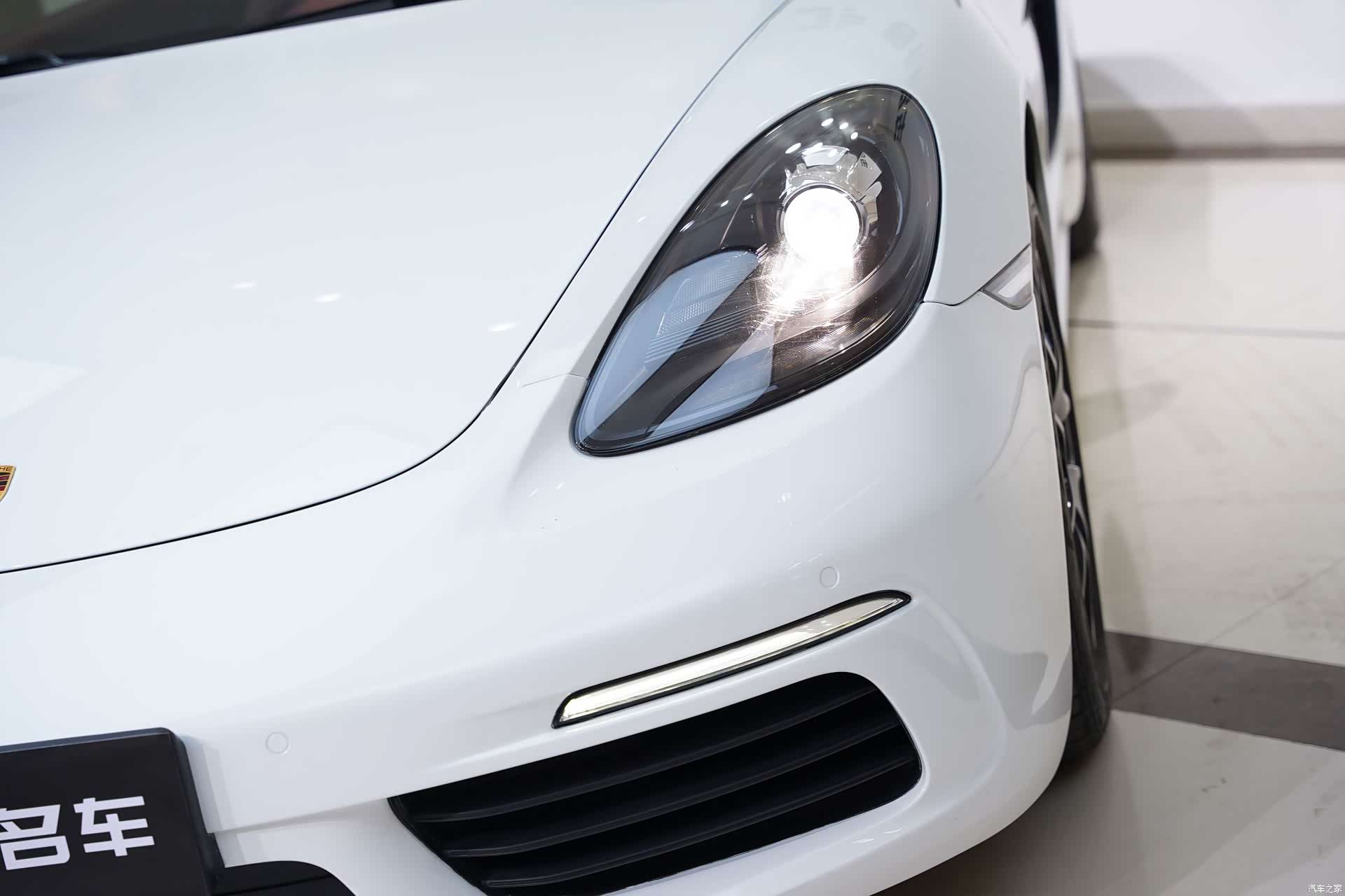 Porsche Cayman, 2022 7