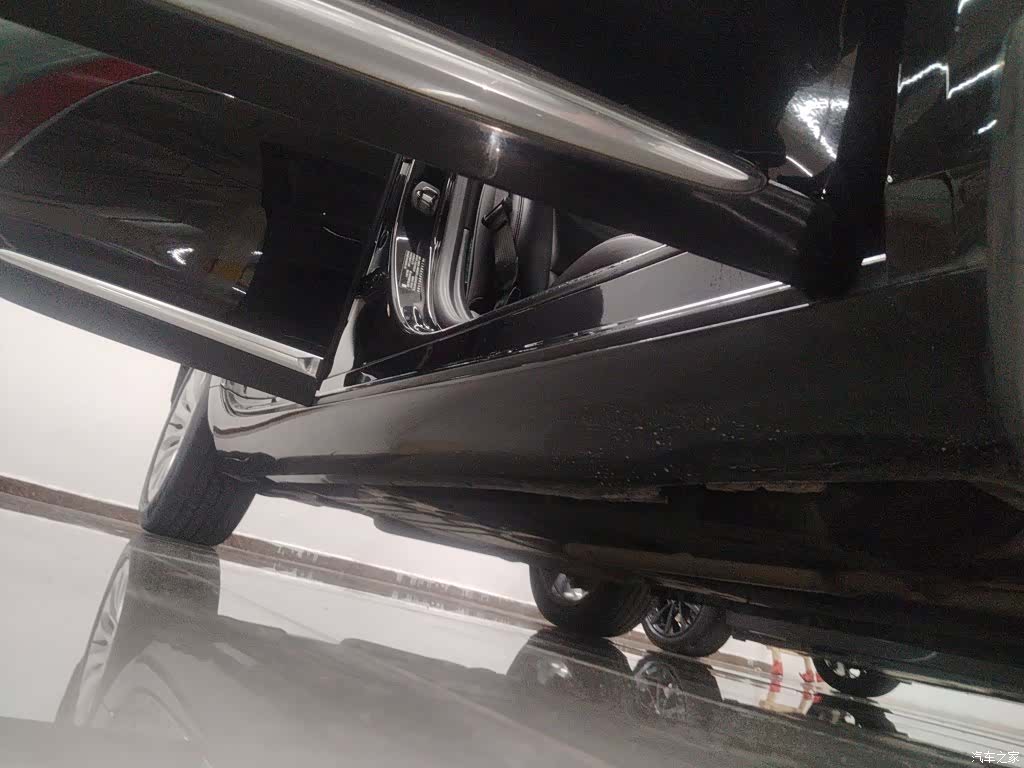 Cadillac XTS, 2019 21