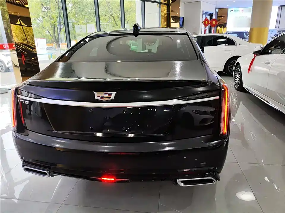 Cadillac CT6