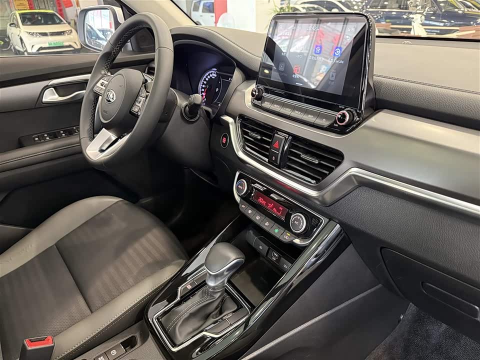 Kia Smart running Kia Smart running