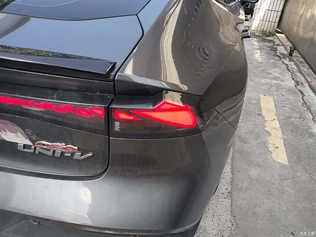 Changan UNI-V, 2023 8