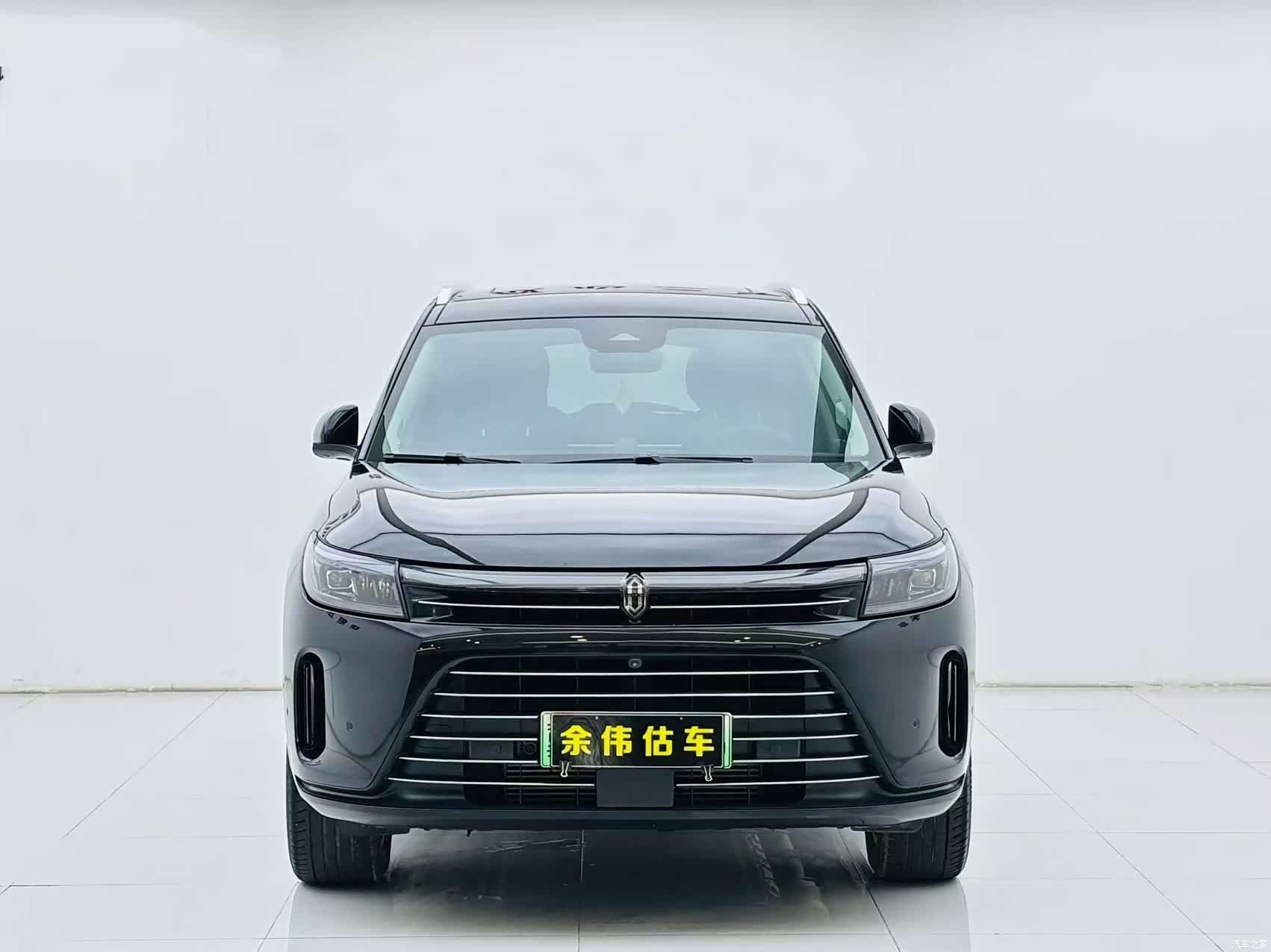 AITO M7, 2023 2