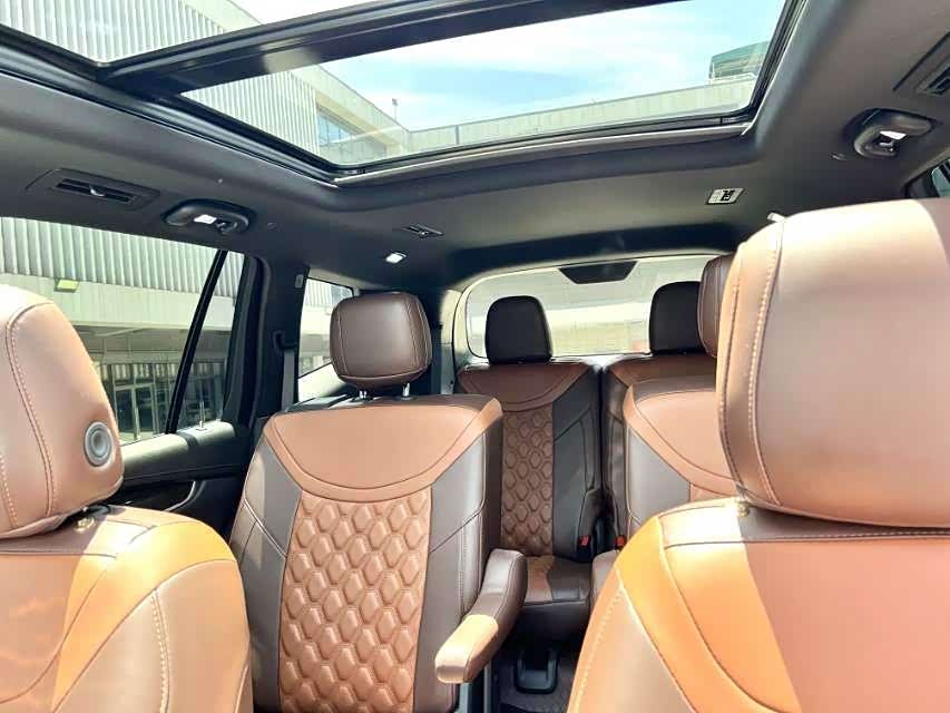 Cadillac XT6