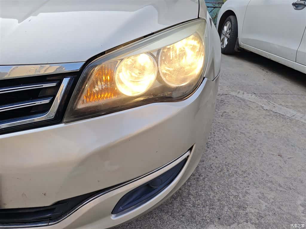 Roewe 350, 2016 24