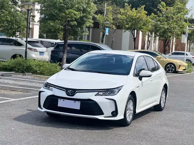 Toyota Corolla 2022 — купить из Китая под заказ
