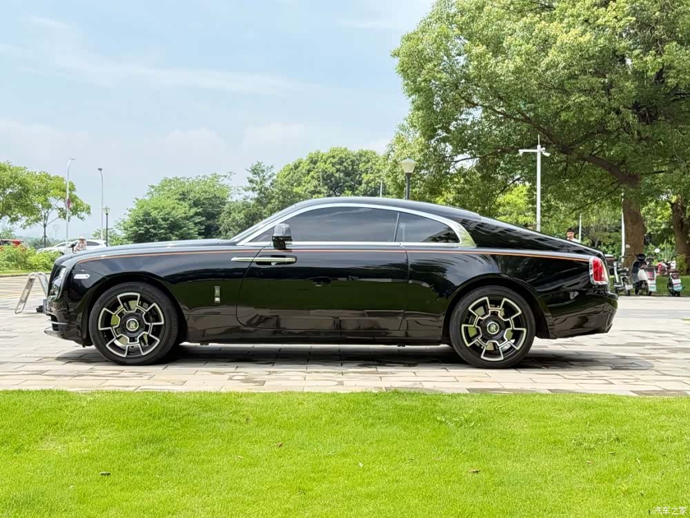 Rolls-Royce Wraith, 2021 21