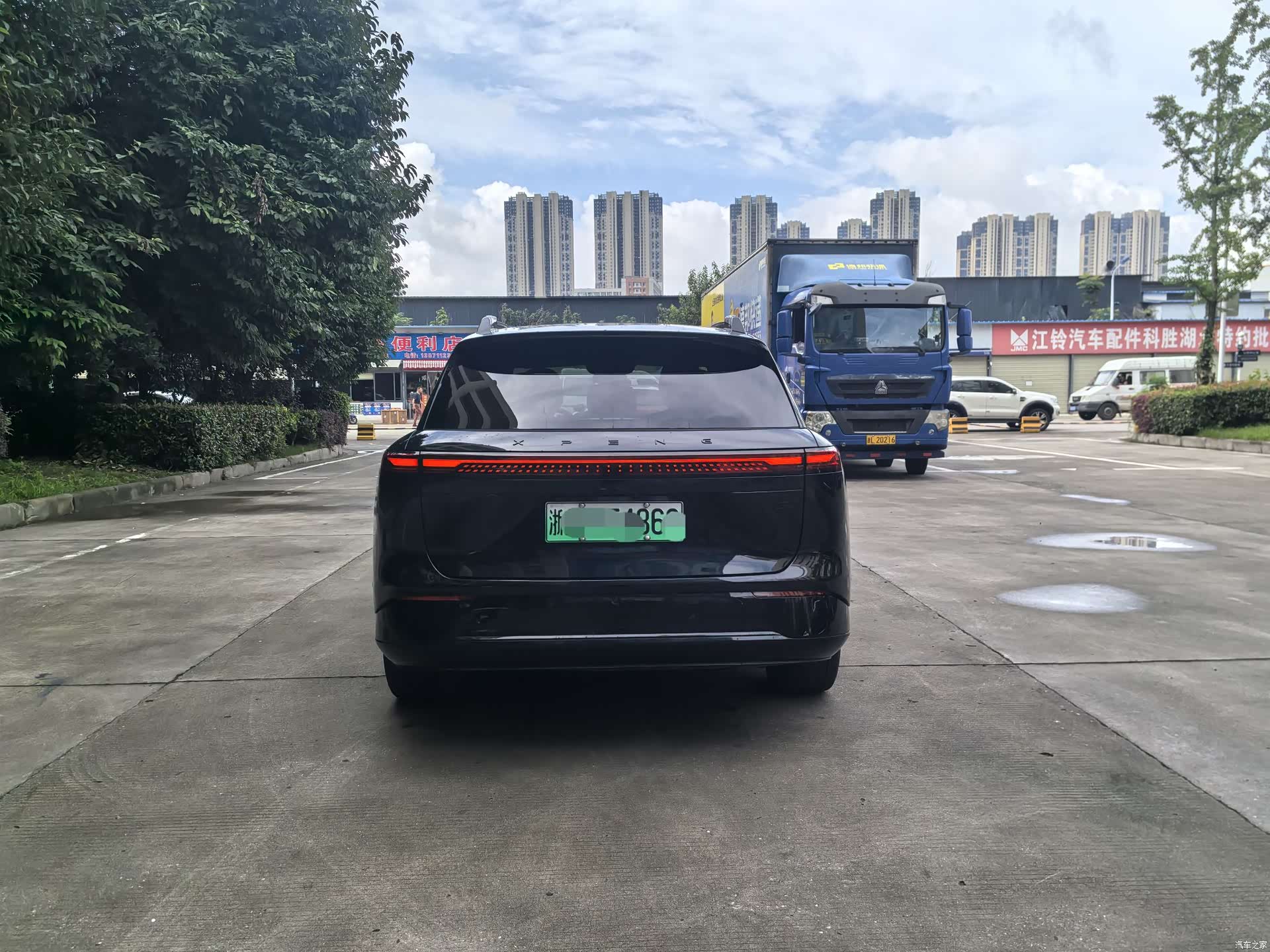 Xpeng G9, 2025 8