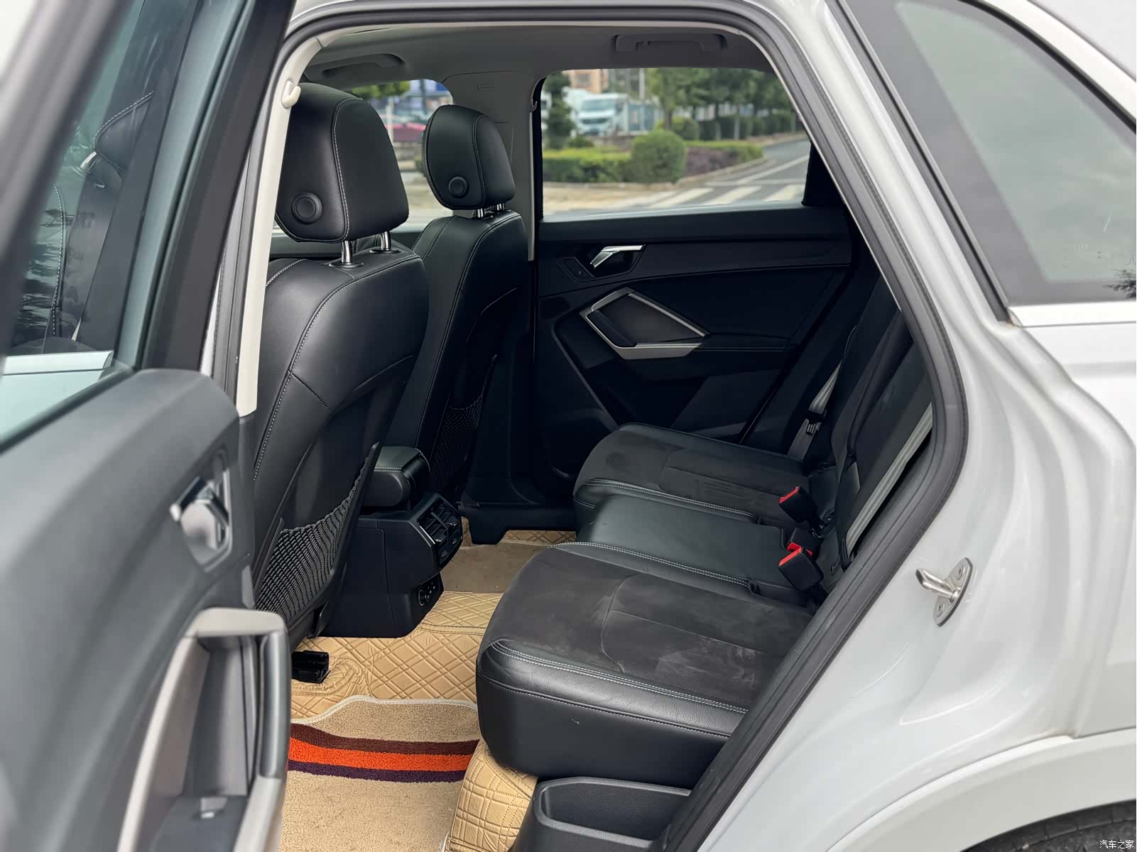 Audi Q3, 2019 8