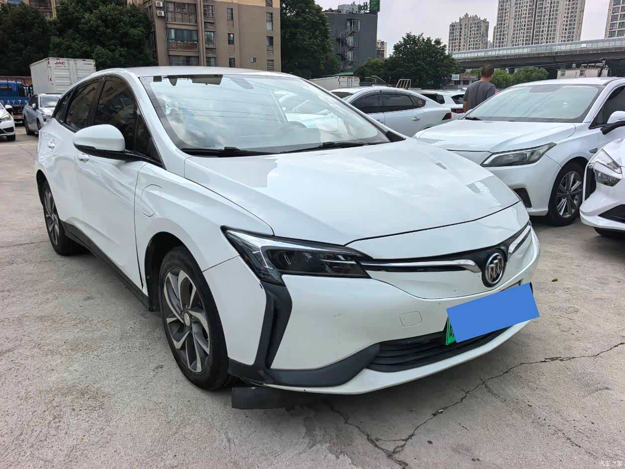 Buick Velite, 2019 3