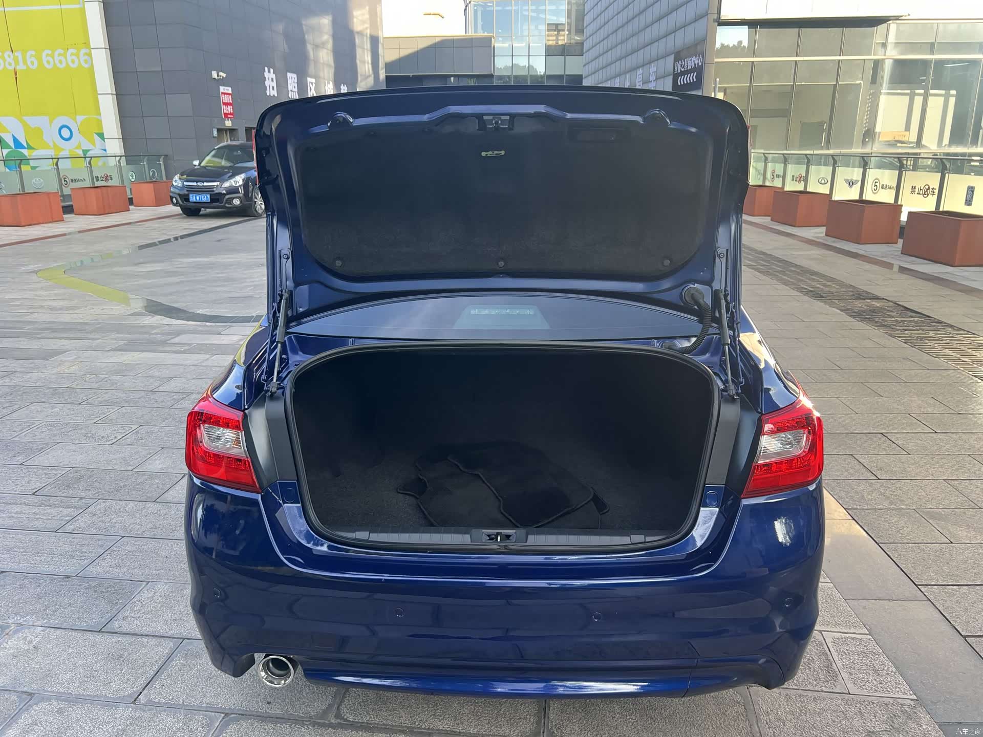 Subaru Legacy, 2017 10