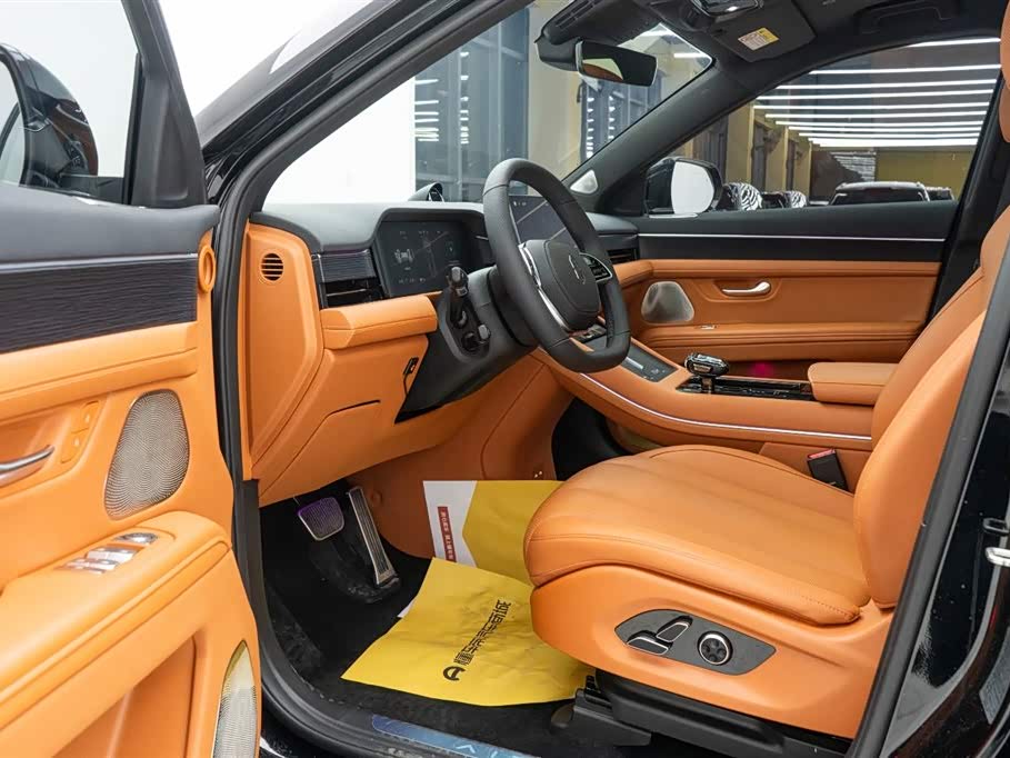 AITO Ask the world M7