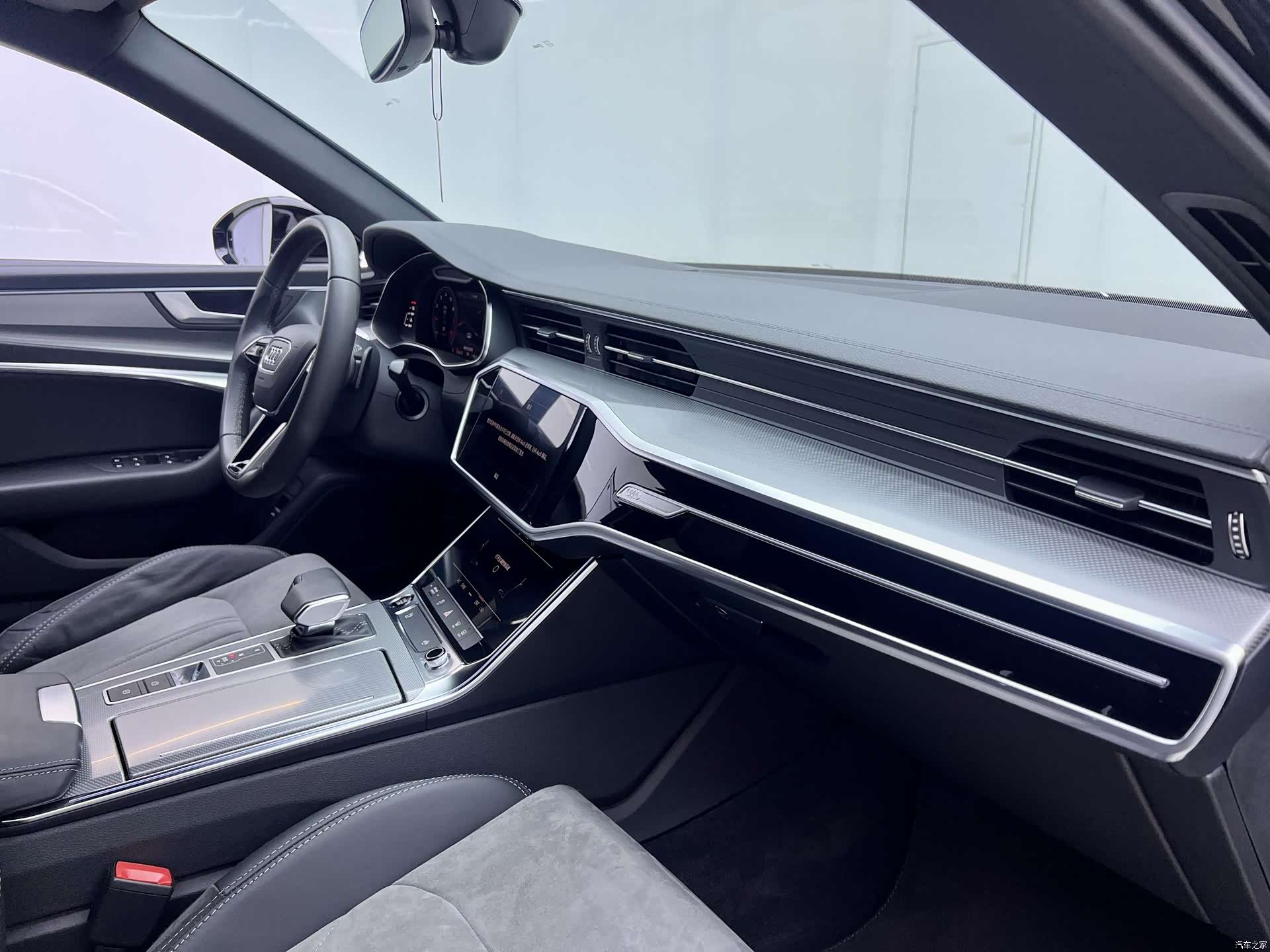 Audi A6L, 2021 11