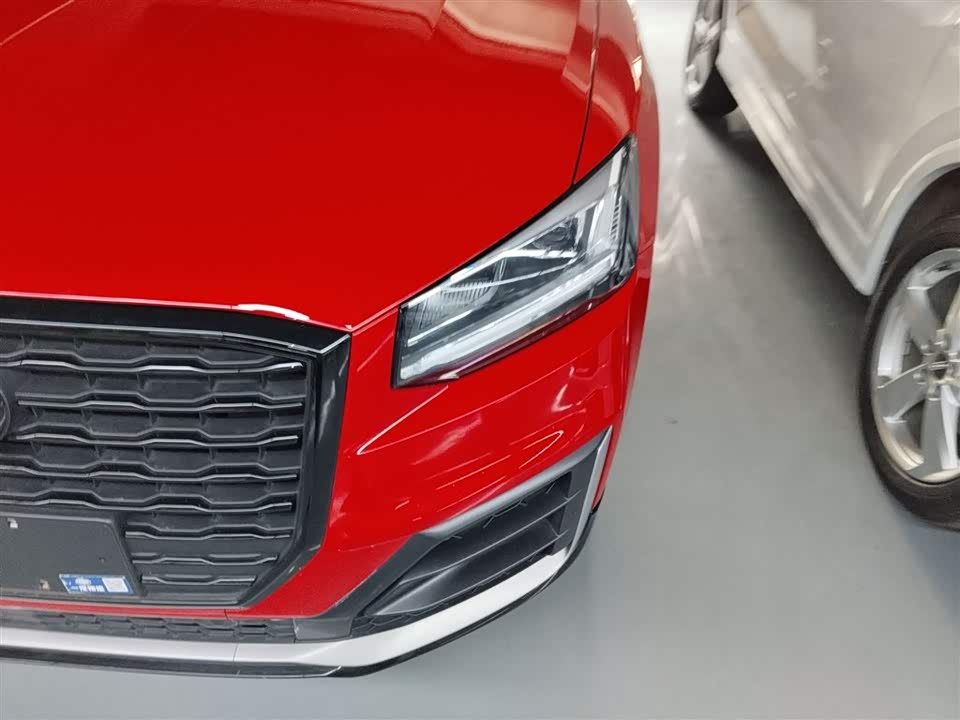 Audi Q2L Audi Q2L