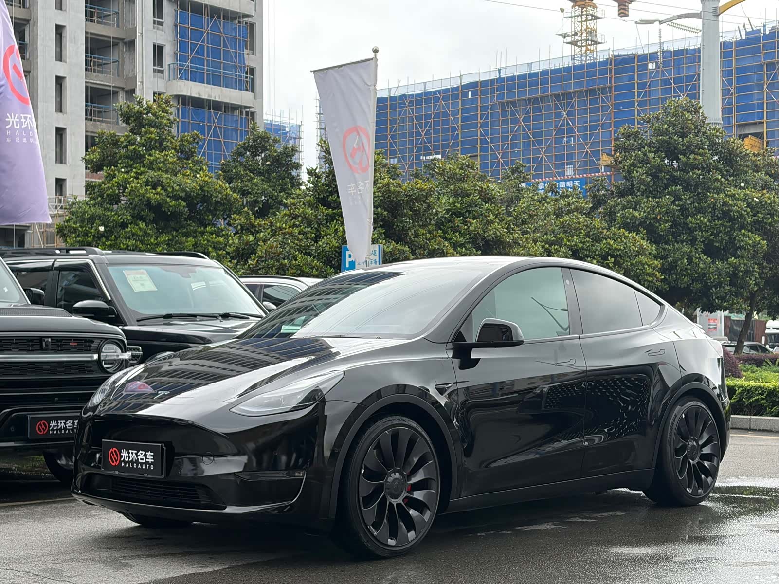 Tesla Model Y, 2022 1