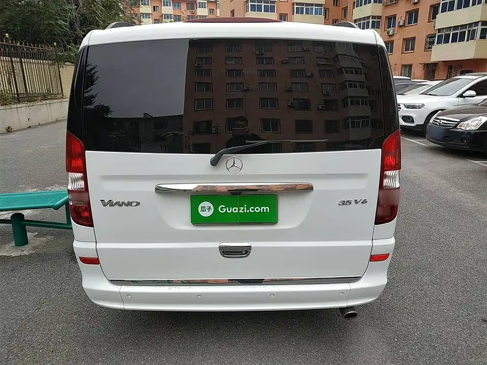 Mercedes-Benz Viano