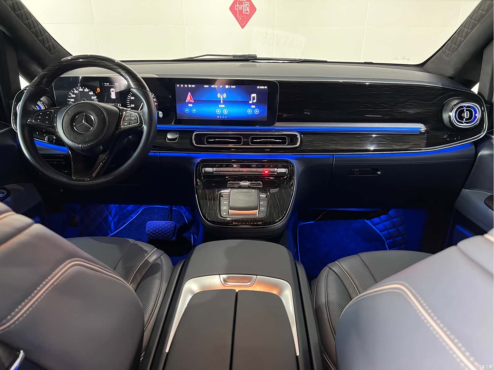 Mercedes-Benz 7, 2021 22