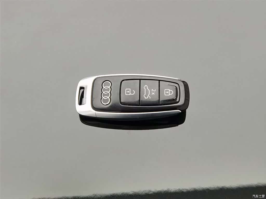 Audi A8L, 2019 19