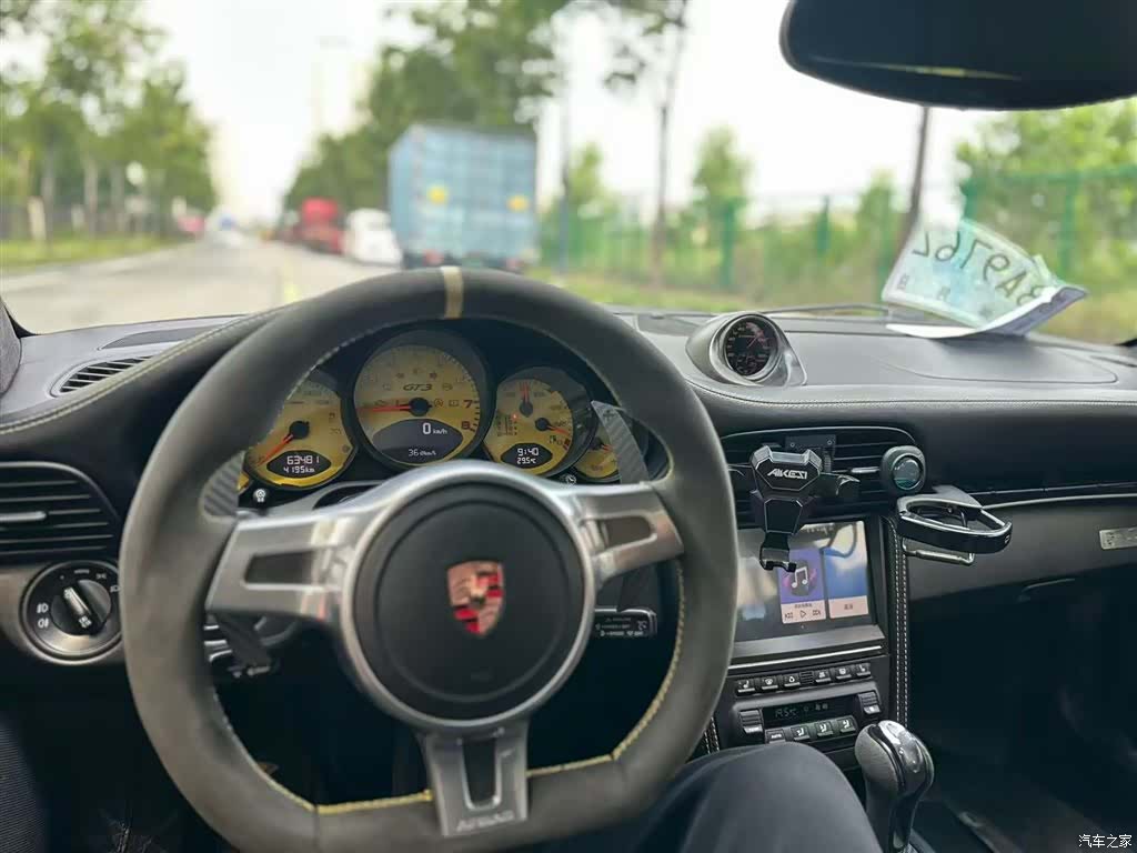 Porsche 911, 2008 8