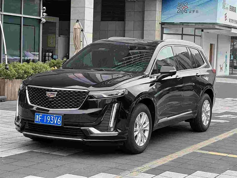 Cadillac XT6