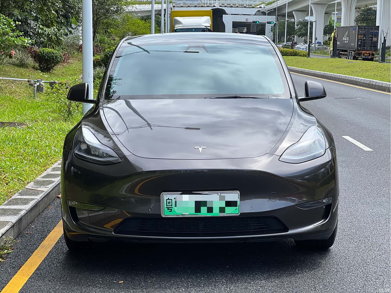 Tesla Model Y, 2022 2