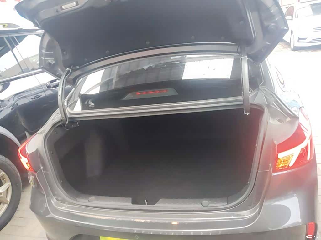Changan Eado, 2022 19